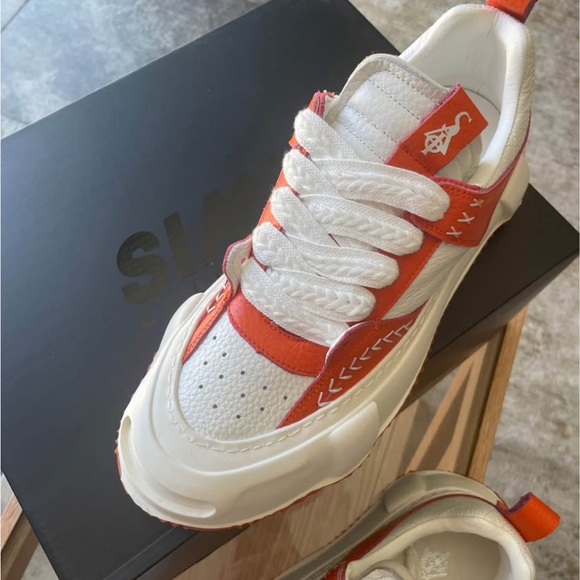 Limited run SIA orange and white sneakers - Picture 2 of 4